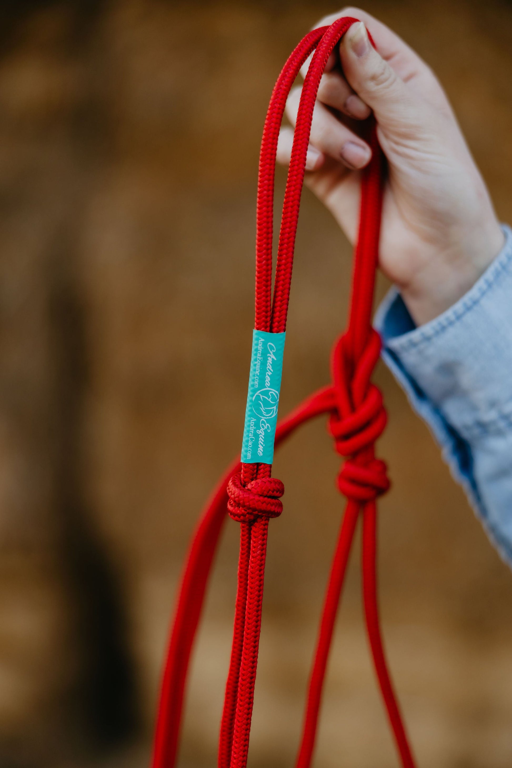 Lead rope knot detail, held.